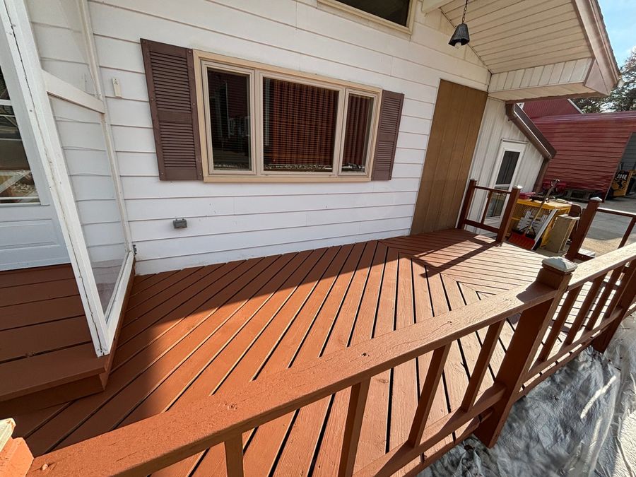 Deck by Benchmark
